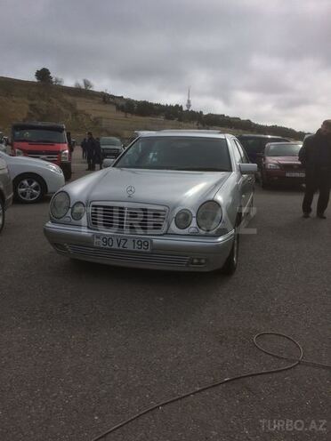 Mercedes E 230 1996, 200,000 km - 2.3 л - Bakı