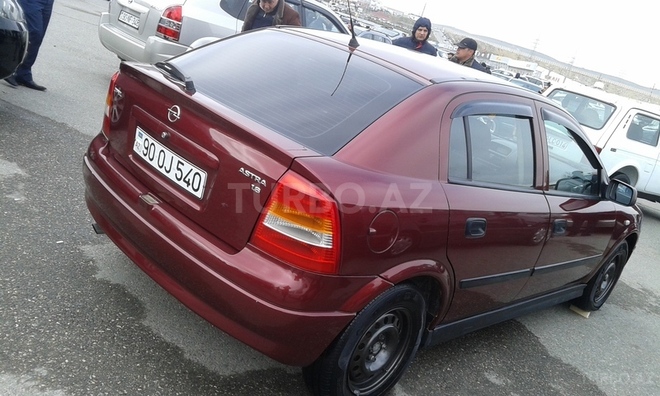 Opel Astra 2000, 170,000 km - 1.6 л - Bakı