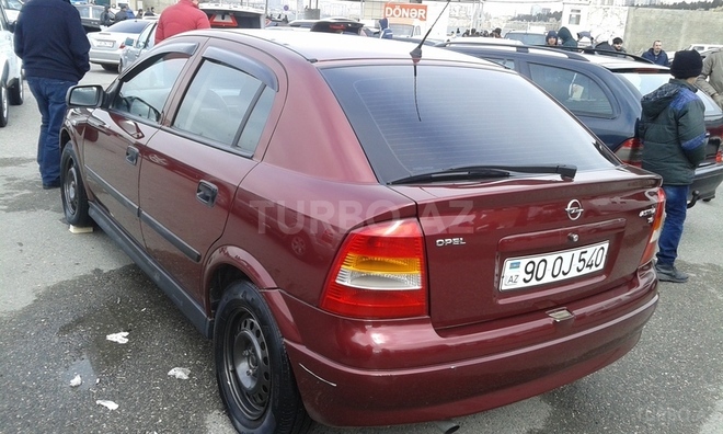 Opel Astra 2000, 170,000 km - 1.6 л - Bakı