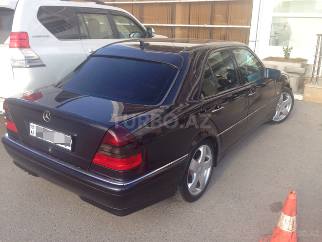 Mercedes C 200 1996, 371,000 km - 2.0 l - Sumqayıt