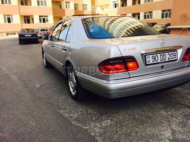Mercedes E 240 2000, 212,041 km - 2.4 l - Bakı