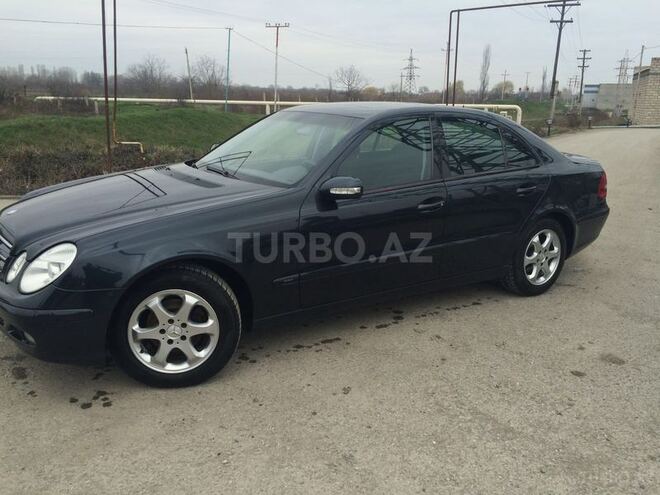 Mercedes E 220 2002, 189,000 km - 2.2 л - Bakı