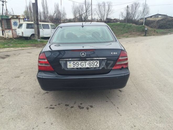 Mercedes E 220 2002, 189,000 km - 2.2 л - Bakı