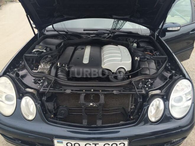 Mercedes E 220 2002, 189,000 km - 2.2 л - Bakı