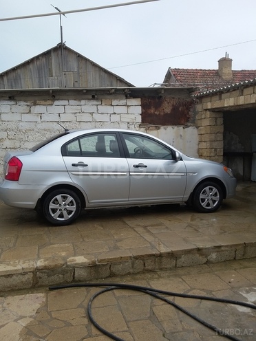 Hyundai Accent 2008, 129,330 km - 1.4 l - Bakı
