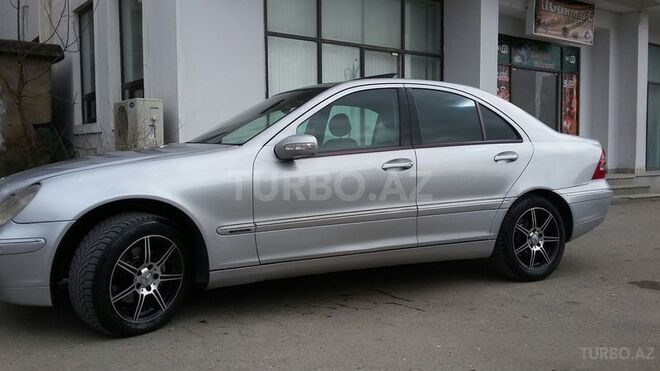 Mercedes C 200 2000, 295,000 km - 2.0 l - Bakı