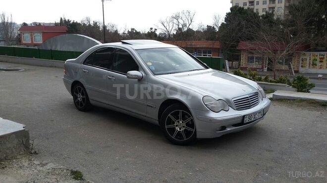Mercedes C 200 2000, 295,000 km - 2.0 l - Bakı