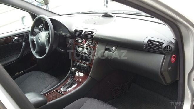 Mercedes C 200 2000, 295,000 km - 2.0 l - Bakı