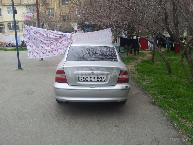 Opel Vectra 1997, 370,000 km - 1.8 l - Bakı