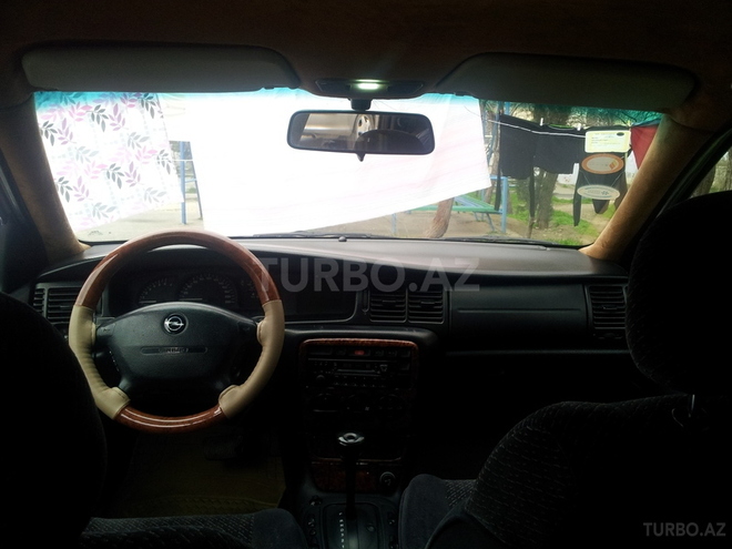Opel Vectra 1997, 370,000 km - 1.8 l - Bakı