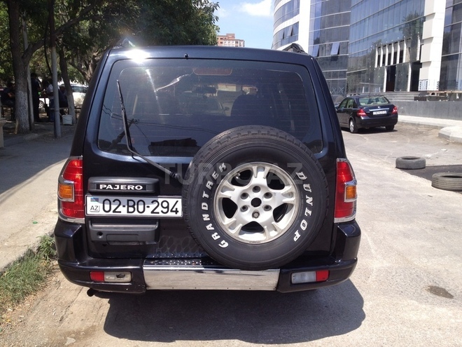 Mitsubishi Pajero 2001, 238,000 km - 3.0 l - Bakı