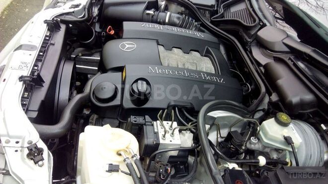 Mercedes E 280 2000, 174,000 km - 2.8 l - Saatlı