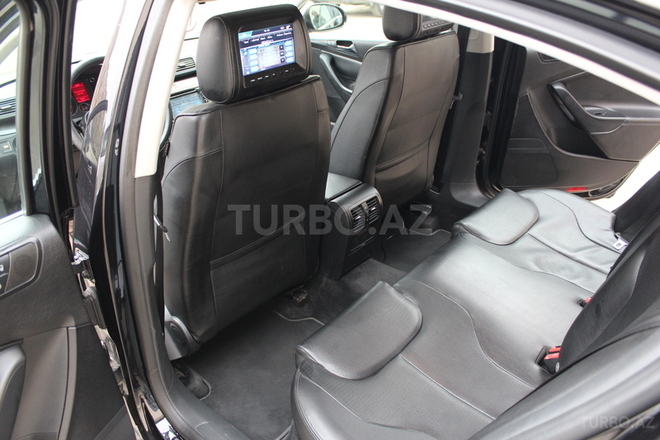 Volkswagen Passat 2006, 125,000 km - 2.0 l - Bakı