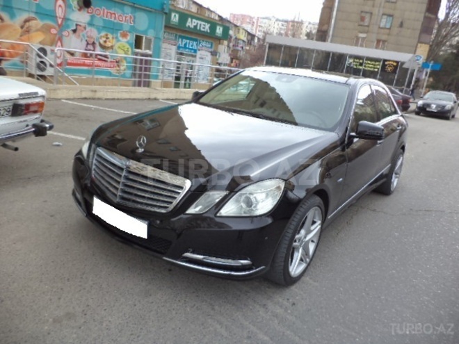Mercedes E 350 2011, 122,000 km - 3.5 л - Bakı