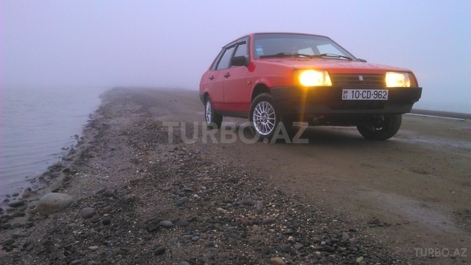 LADA (VAZ) 21099 1995, 900,000 km - 1.5 l - Salyan