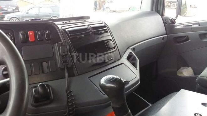 Mercedes Atego 1228 2006, 402,000 km - 6.4 l - Bakı