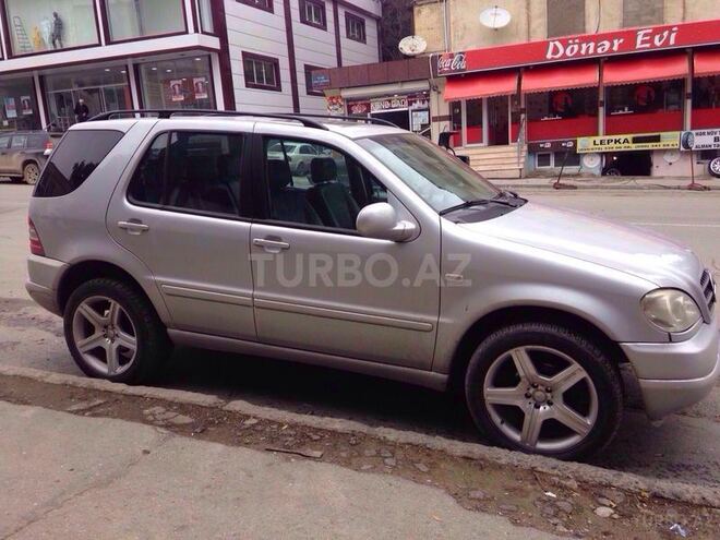 Mercedes ML 320 2000, 167,000 km - 3.2 л - Bakı