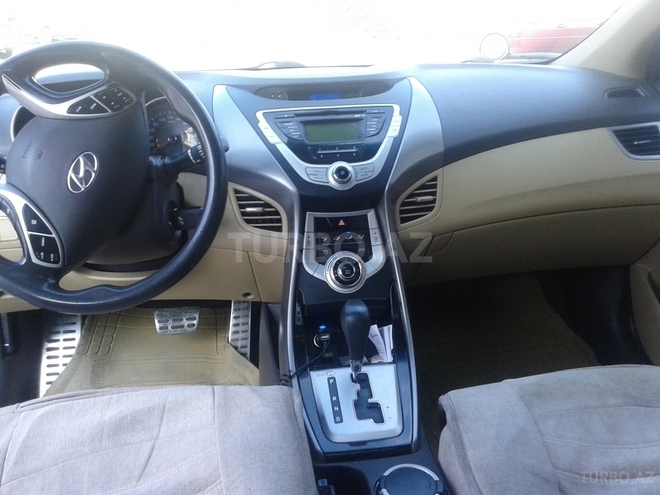 Hyundai Elantra 2011, 133,000 km - 1.8 l - Bakı