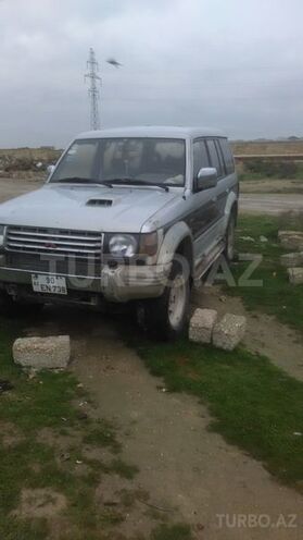 Mitsubishi Pajero 1994, 261,500 km - 2.5 l - Bakı