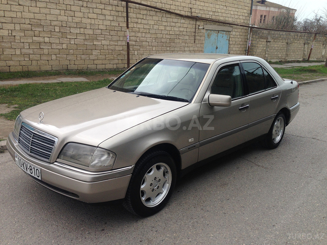Mercedes C 250 1994, 200,000 km - 2.5 l - Sumqayıt