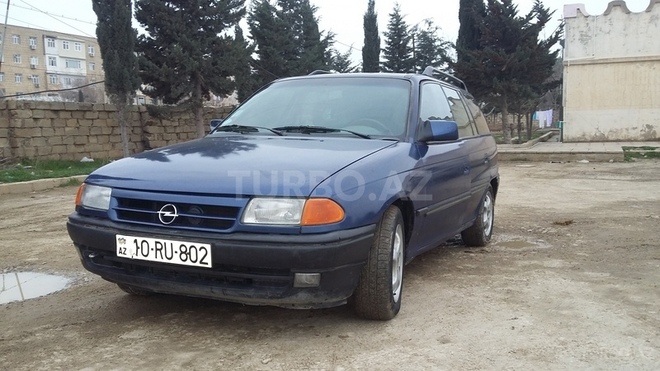 Opel Astra 1992, 320,000 km - 2.0 l - Bakı