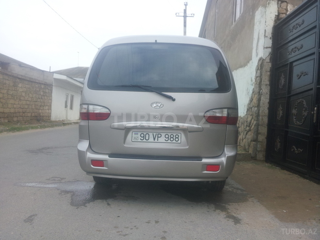 Hyundai H-1 2006, 320,000 km - 2.5 l - Bakı