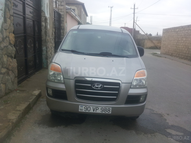 Hyundai H-1 2006, 320,000 km - 2.5 l - Bakı