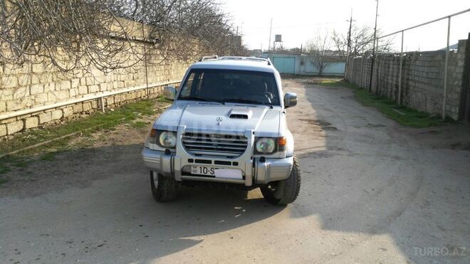 Mitsubishi Pajero 1993, 1 km - 1.5 l - Bakı