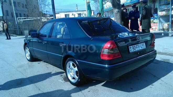 Mercedes C 200 1995, 258,000 km - 2.0 l - Bakı