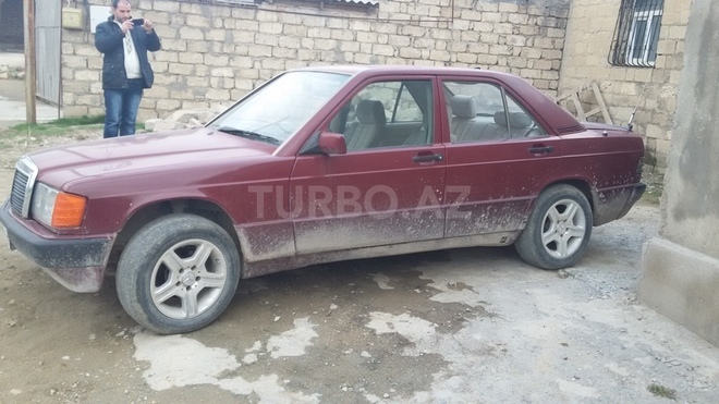 Mercedes 190 1990, 200,000 km - 2.0 л - Xırdalan