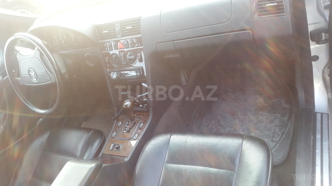 Mercedes C 230 1999, 201,400 km - 2.3 l - Bakı