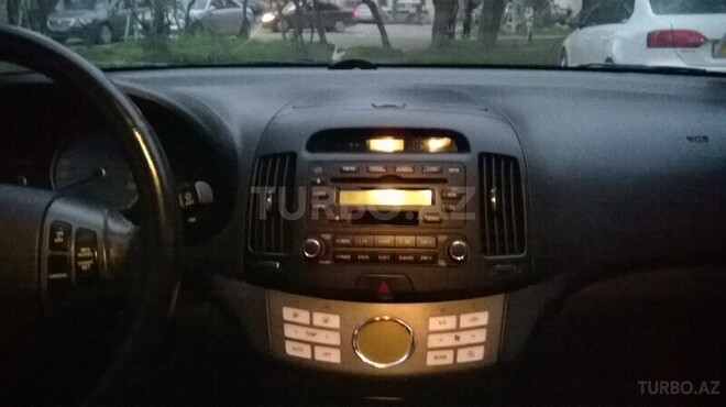 Hyundai Elantra 2007, 70,000 km - 2.0 l - Bakı