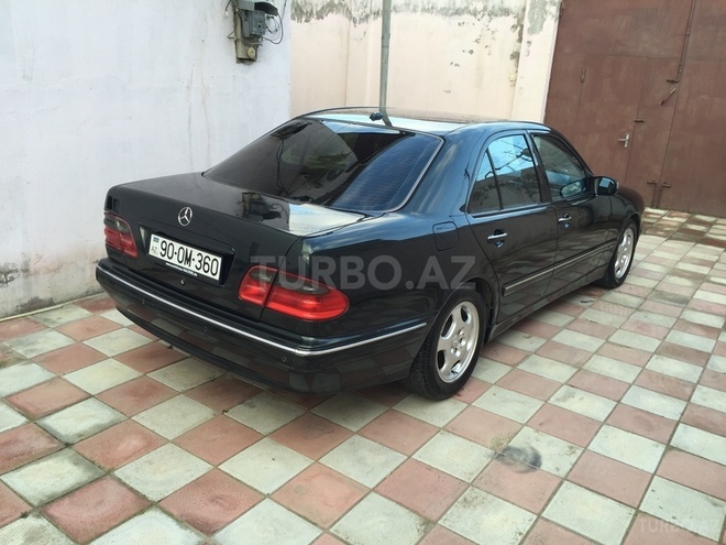 Mercedes E 270 1999, 265,000 km - 2.7 л - Bakı