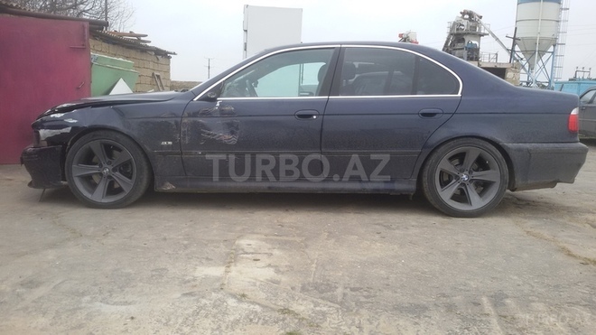 BMW 540 1998, 288,000 km - 4.4 l - Bakı