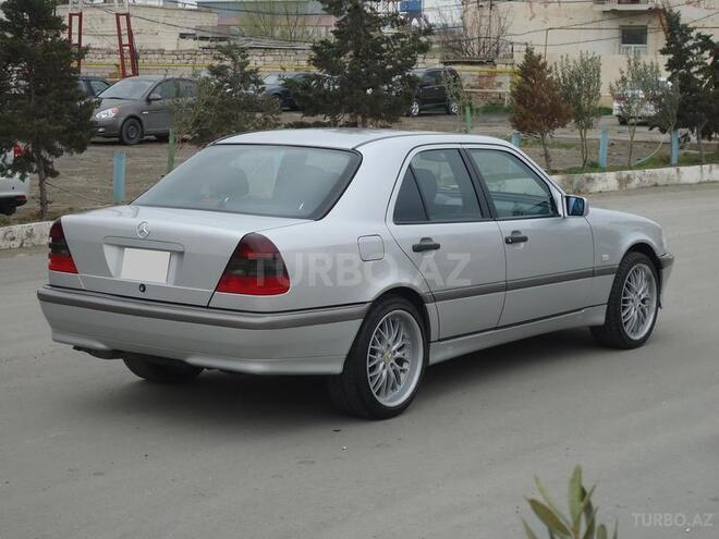 Mercedes C 200 2000, 170,000 km - 2.0 l - Bakı