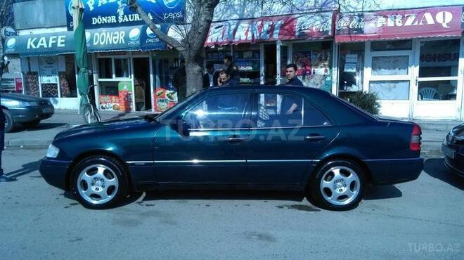 Mercedes C 200 1995, 258,000 km - 2.0 l - Bakı