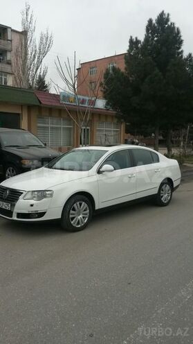 Volkswagen Passat 2006, 195,000 km - 2.0 l - Bakı