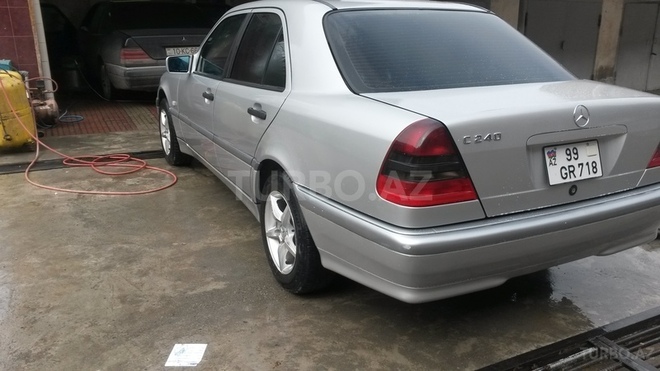 Mercedes C 200 1998, 137,000 km - 2.0 l - Bakı
