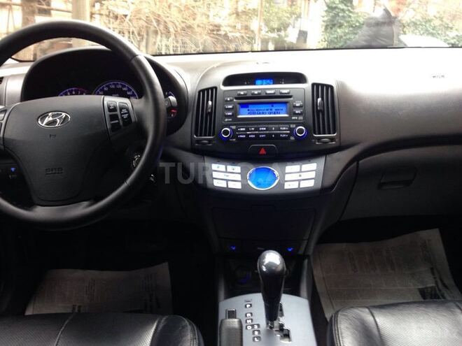Hyundai Elantra 2009, 103,000 km - 2.0 л - Bakı