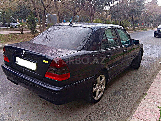 Mercedes C 180 1999, 300,000 km - 1.8 л - Bakı
