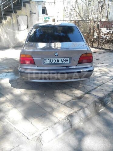 BMW 523 1998, 240,000 km - 2.3 l - Bakı