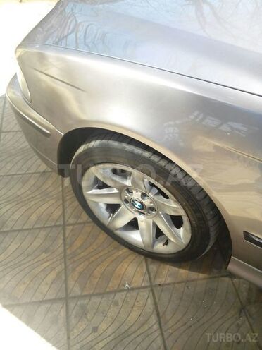 BMW 523 1998, 240,000 km - 2.3 l - Bakı