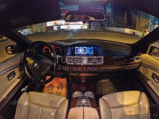 BMW 740 2005, 200,000 km - 4.0 l - Bakı