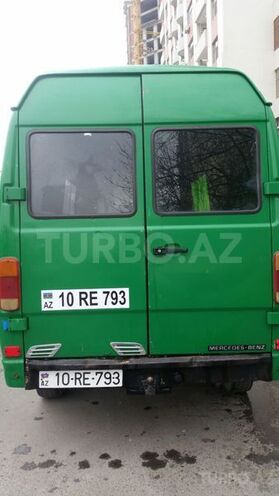 Mercedes 208 D 1992, 372,317 km - 2.3 l - Bakı