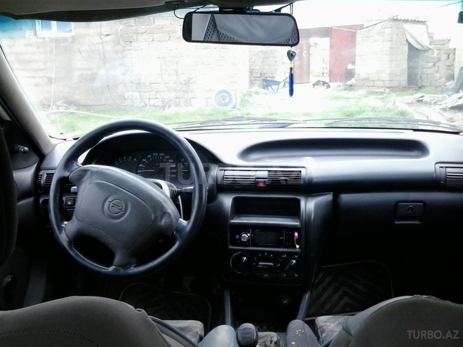 Opel Astra 1994, 300,000 km - 1.7 l - Bakı