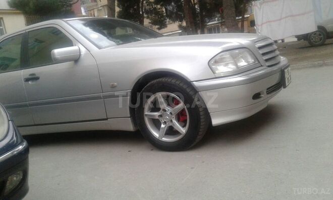 Mercedes C 200 1998, 137,225 km - 2.0 l - Bakı