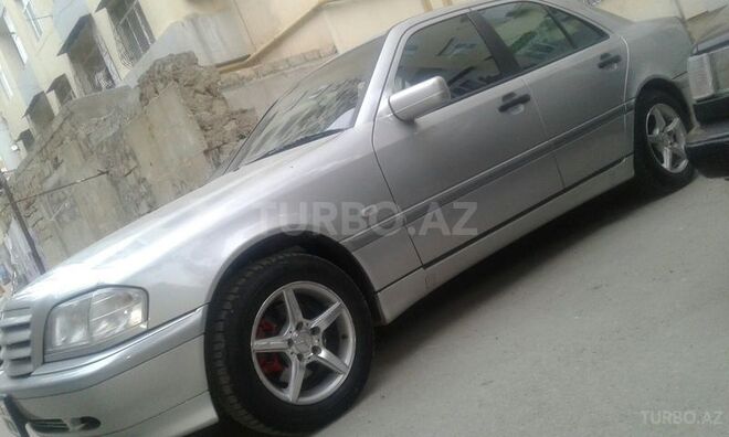 Mercedes C 200 1998, 137,225 km - 2.0 l - Bakı