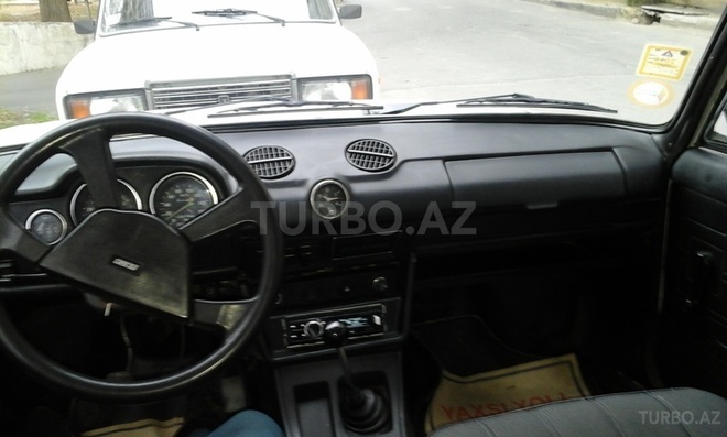 LADA (VAZ) 2106 1983, 200,000 km - 1.5 l - Bakı