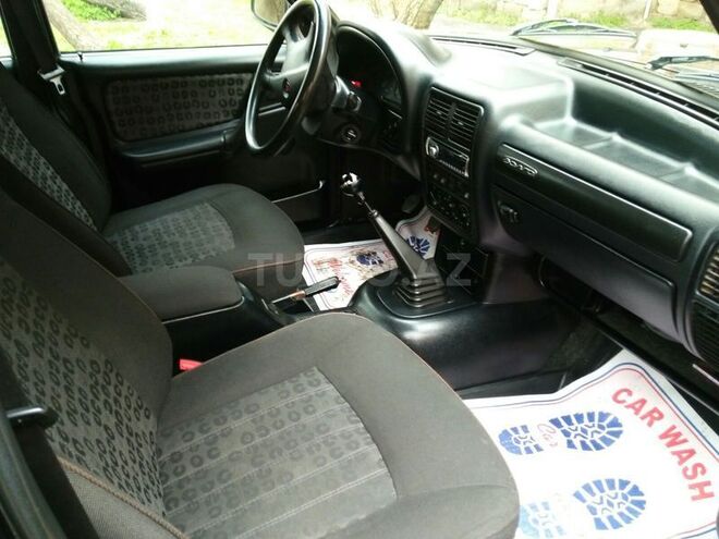 GAZ 31105 2007, 68,000 km - 2.4 л - Gəncə