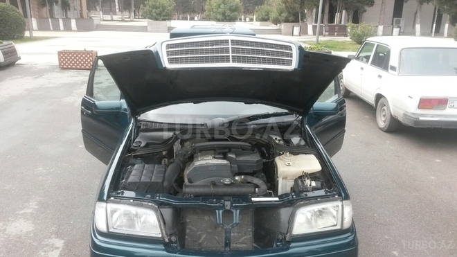 Mercedes C 180 1996, 176,000 km - 1.8 l - Bakı
